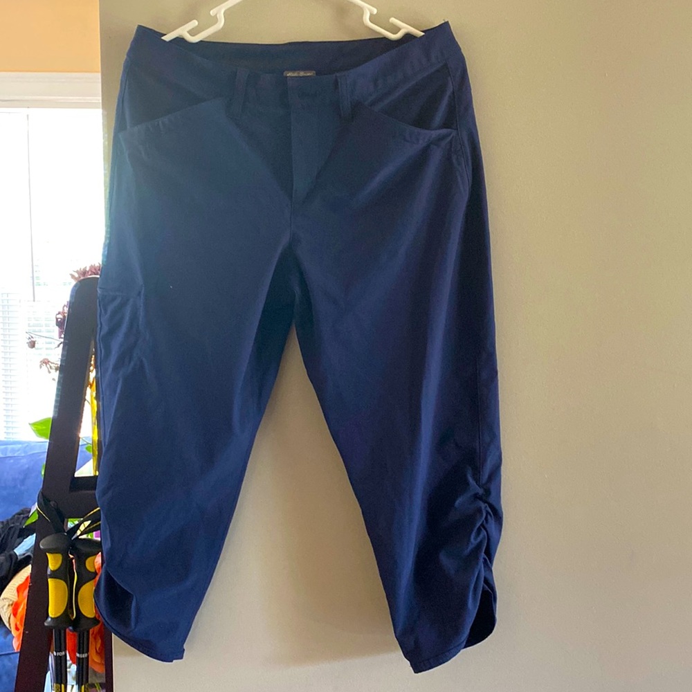 Eddie Bauer capri hiking pants size 8